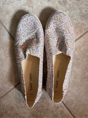 Toms Women's Slip-On Leopard Print Canvas Shoes colorful